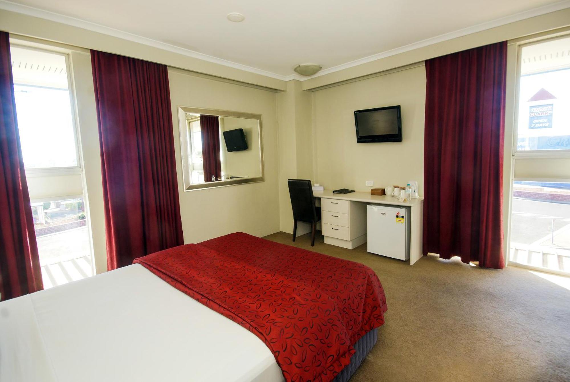 Isa Hotel Mount Isa Oda fotoğraf