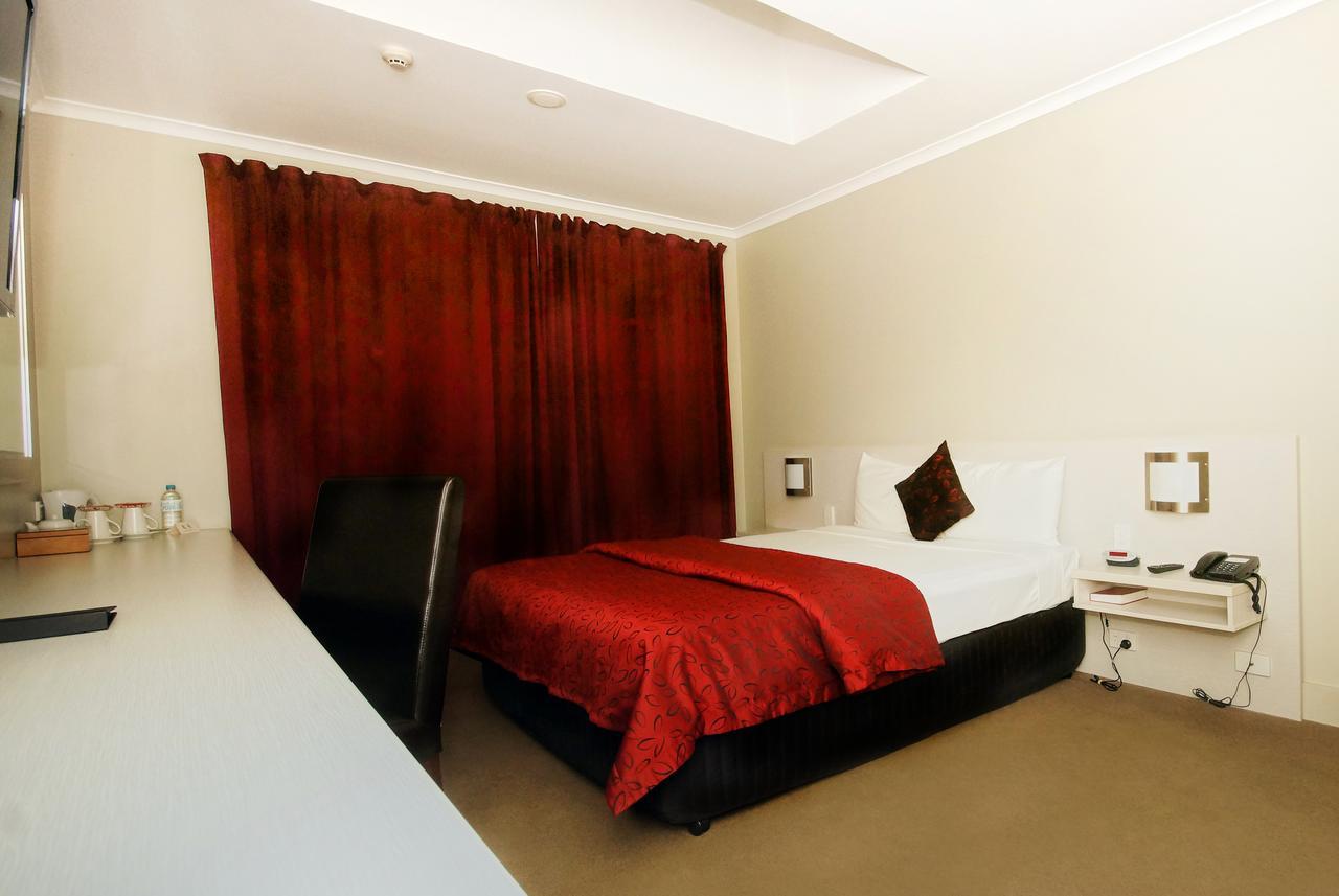 Isa Hotel Mount Isa Oda fotoğraf